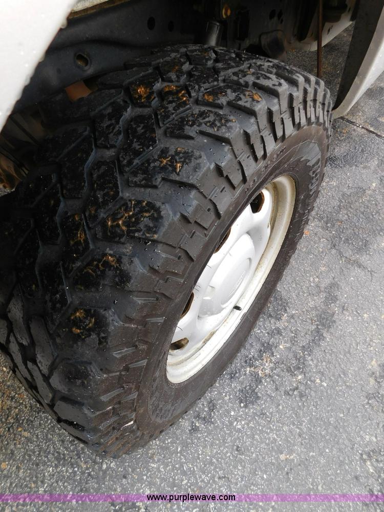 image for item L5865 2010 Ford F150 SuperCab pickup truck