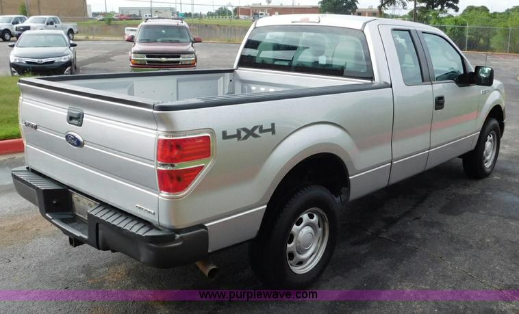 image for item L5866 2012 Ford F150 SuperCab pickup truck