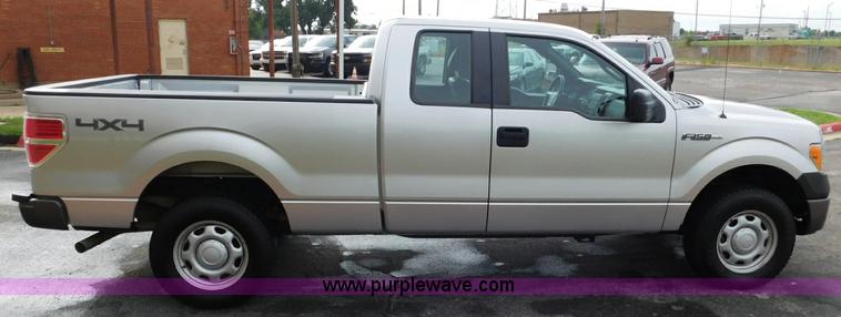 image for item L5866 2012 Ford F150 SuperCab pickup truck