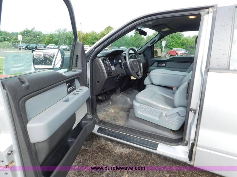 image for item L5866 2012 Ford F150 SuperCab pickup truck