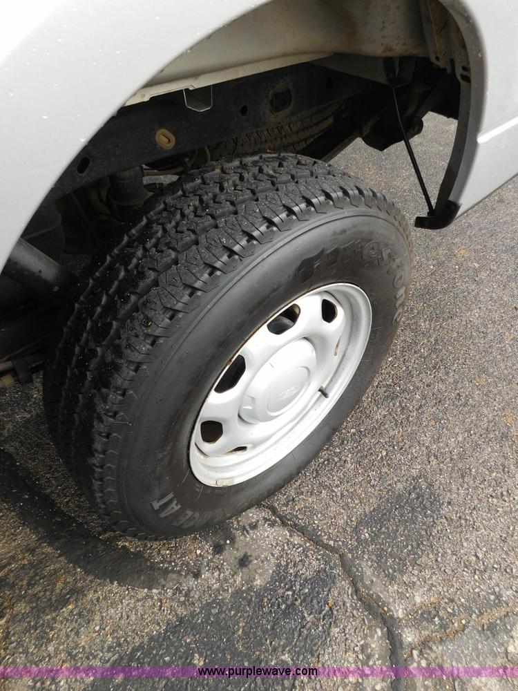 image for item L5866 2012 Ford F150 SuperCab pickup truck