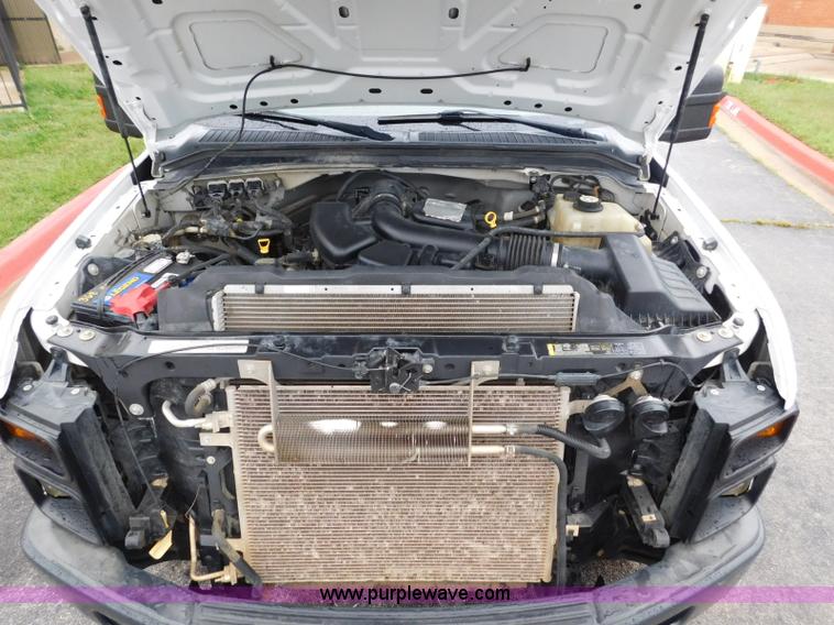 image for item L5867 2008 Ford F250 Super Duty pickup truck