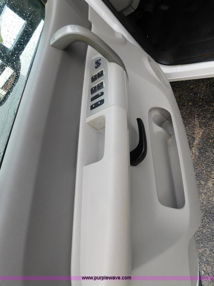 image for item L5869 2009 Chevrolet Silverado 2500HD Ext. Cab pickup truck