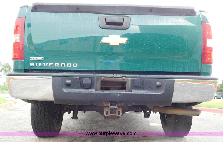 image for item L5870 2009 Chevrolet Silverado 1500 Ext. Cab pickup truck