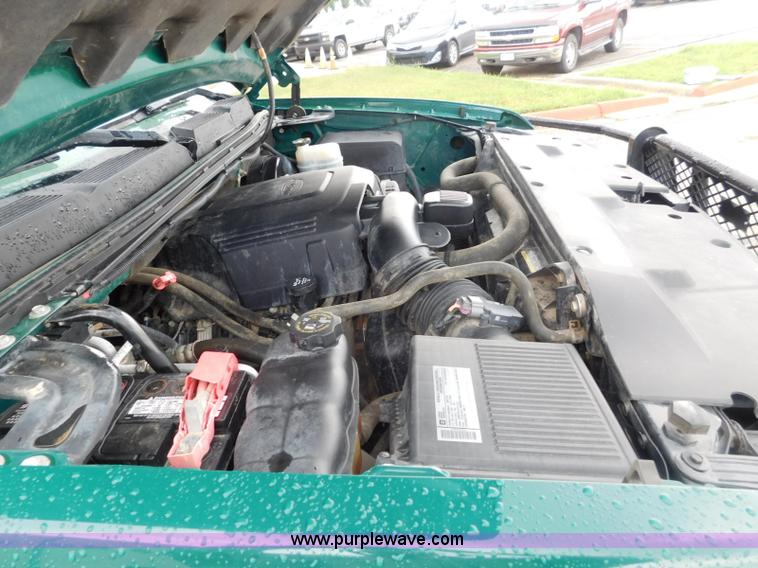 image for item L5870 2009 Chevrolet Silverado 1500 Ext. Cab pickup truck