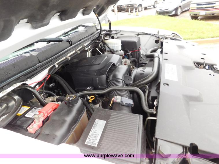 image for item L5871 2009 Chevrolet Silverado 2500HD Ext. Cab pickup truck