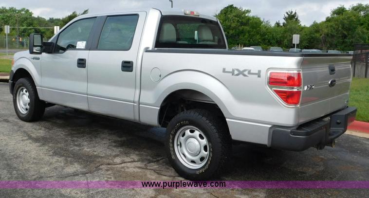 image for item L5872 2010 Ford F150 SuperCrew pickup truck