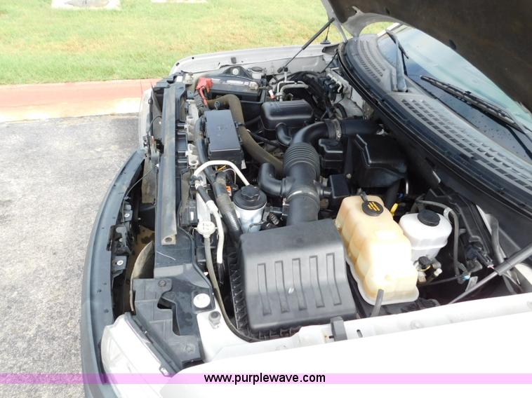 image for item L5872 2010 Ford F150 SuperCrew pickup truck