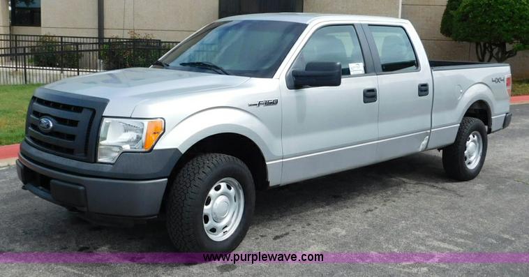 image for item L5873 2011 Ford F150 SuperCrew pickup truck