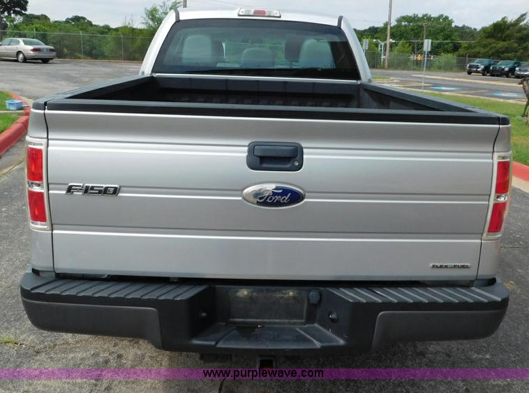 image for item L5873 2011 Ford F150 SuperCrew pickup truck
