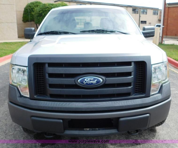 image for item L5873 2011 Ford F150 SuperCrew pickup truck