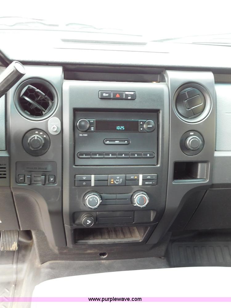 image for item L5873 2011 Ford F150 SuperCrew pickup truck