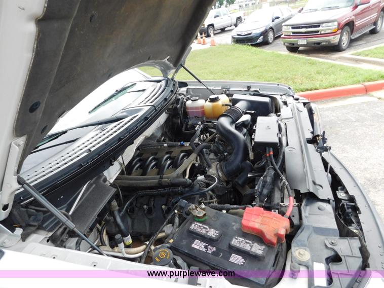 image for item L5873 2011 Ford F150 SuperCrew pickup truck