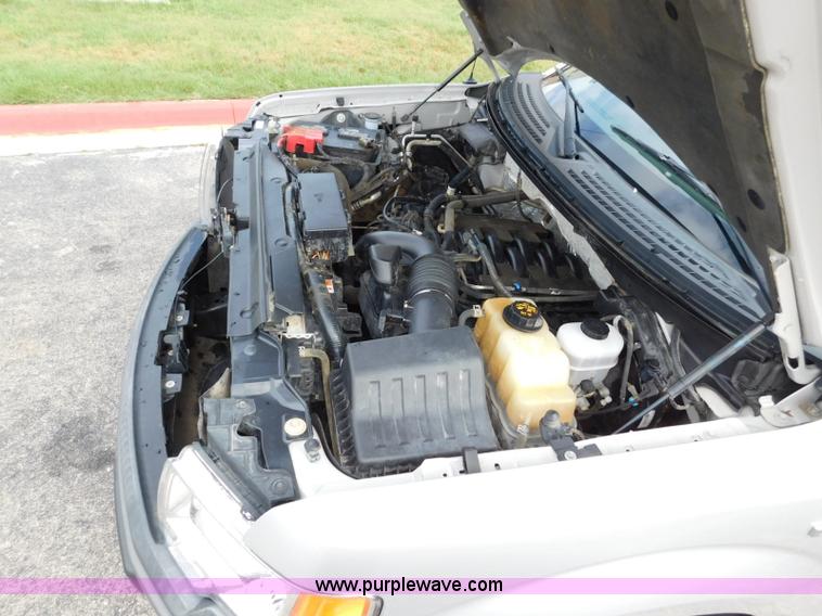 image for item L5873 2011 Ford F150 SuperCrew pickup truck