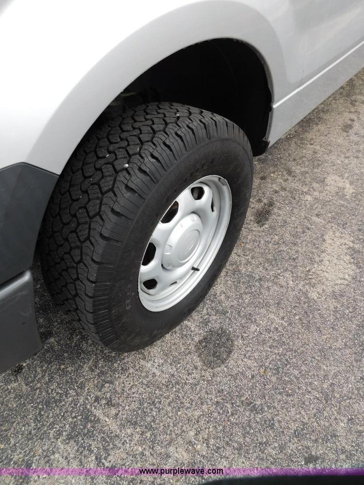 image for item L5873 2011 Ford F150 SuperCrew pickup truck