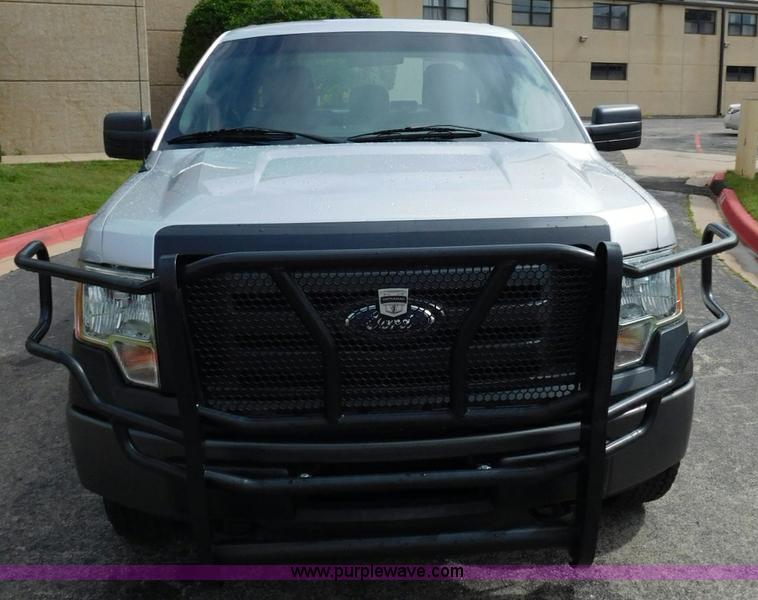 image for item L5874 2011 Ford F150 SuperCab pickup truck