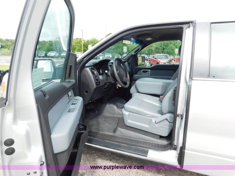 image for item L5874 2011 Ford F150 SuperCab pickup truck