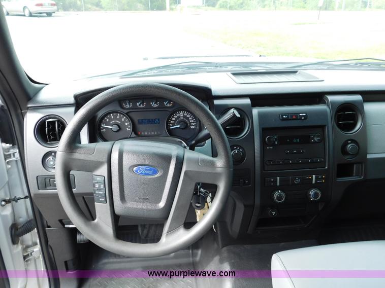 image for item L5874 2011 Ford F150 SuperCab pickup truck