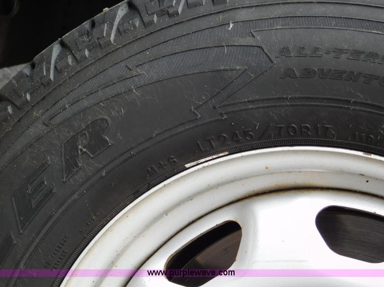 image for item L5874 2011 Ford F150 SuperCab pickup truck