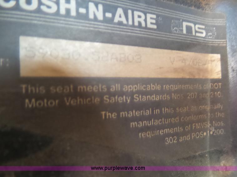 image for item AL9221 2000 Freightliner FLD dump truck