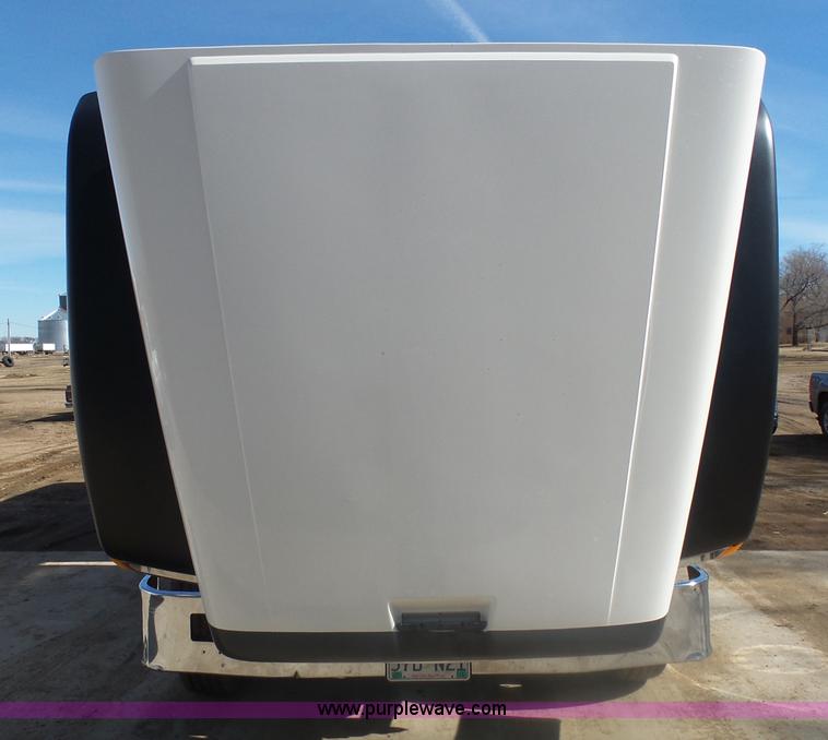 image for item AL9221 2000 Freightliner FLD dump truck