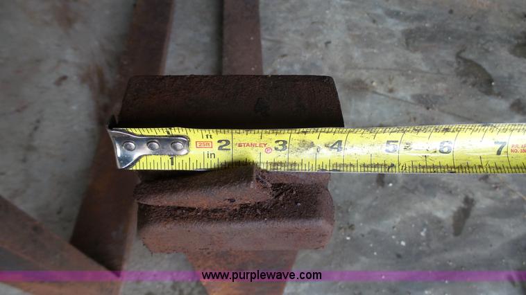 image for item AO9881 37"L pallet forks