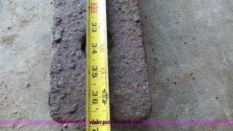 image for item AO9881 37"L pallet forks