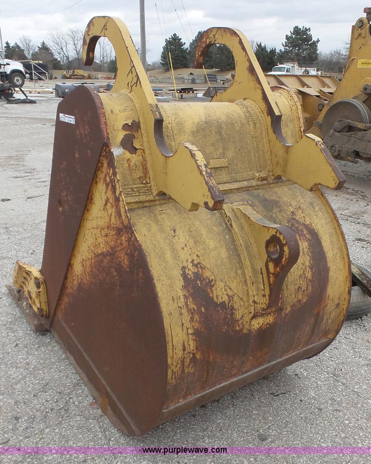 image for item BF9087 Excavator bucket