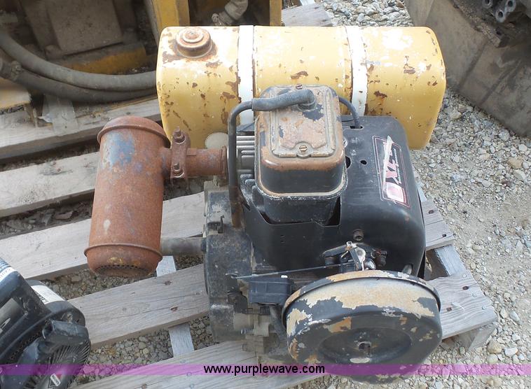 image for item BF9094 Assorted tools