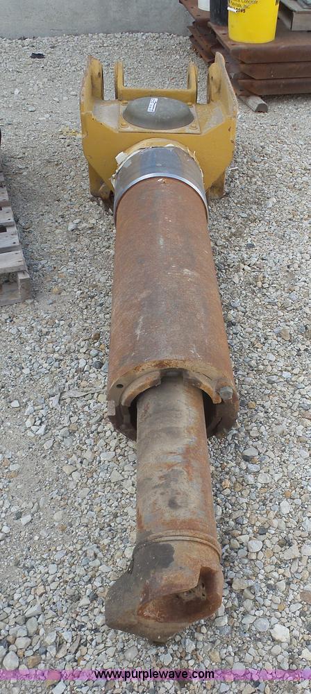 image for item BF9095 Caterpillar D8 undercarriage yoke track adjuster