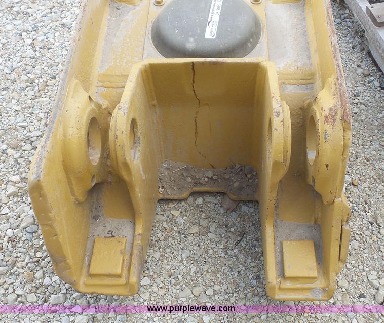 image for item BF9095 Caterpillar D8 undercarriage yoke track adjuster