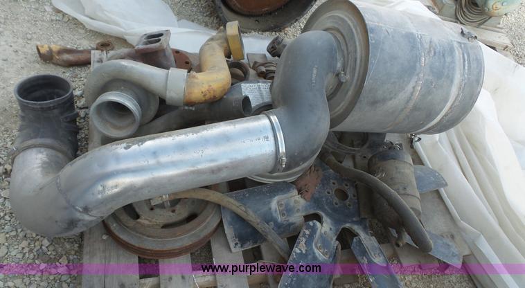 image for item BF9096 Cummins 855 diesel engine