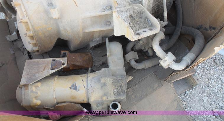 image for item BF9097 Caterpillar 637D scraper rear transmission