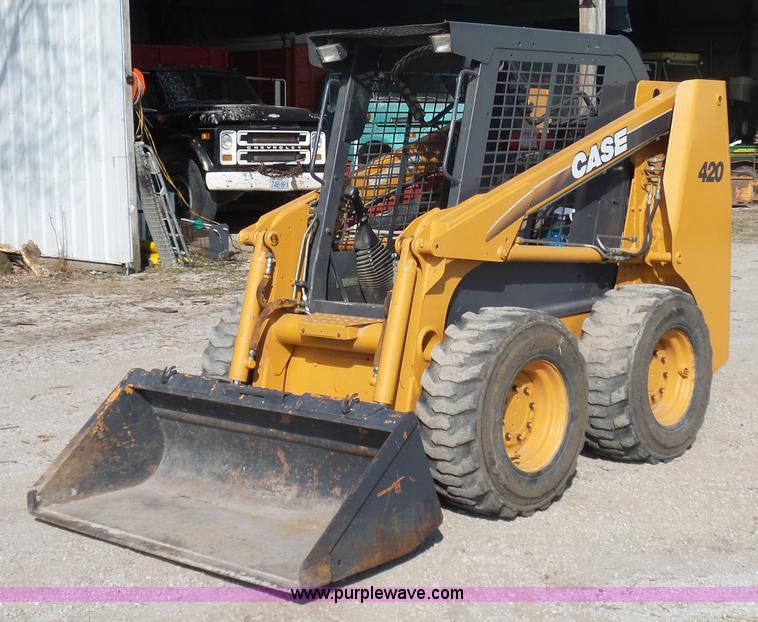image for item BH9389 2005 Case 420 skid steer