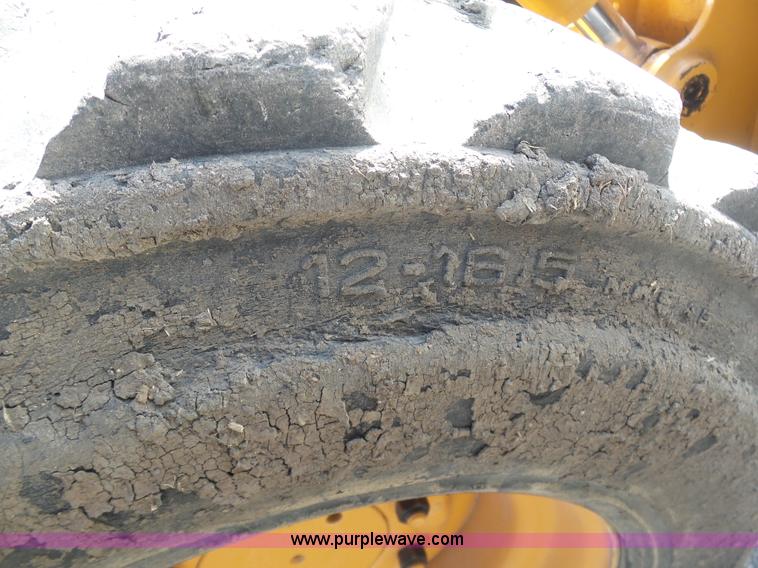 image for item BH9389 2005 Case 420 skid steer