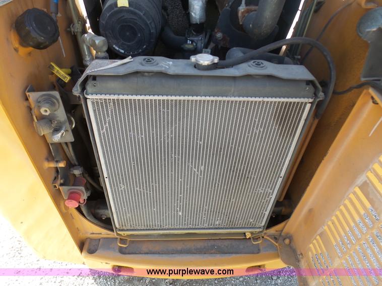 image for item BH9389 2005 Case 420 skid steer