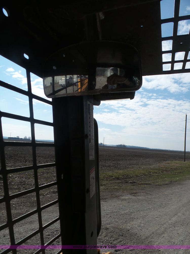 image for item BH9389 2005 Case 420 skid steer