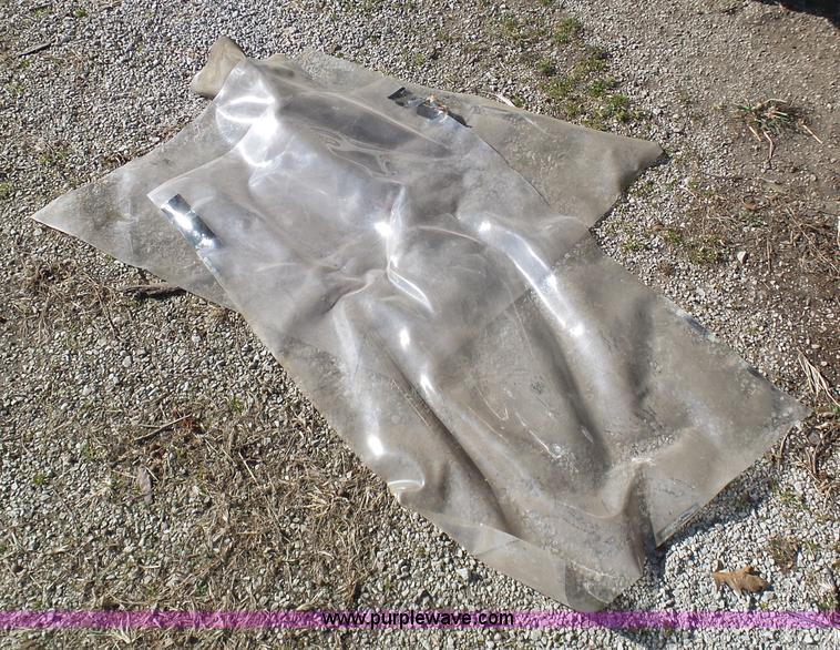 image for item BH9389 2005 Case 420 skid steer