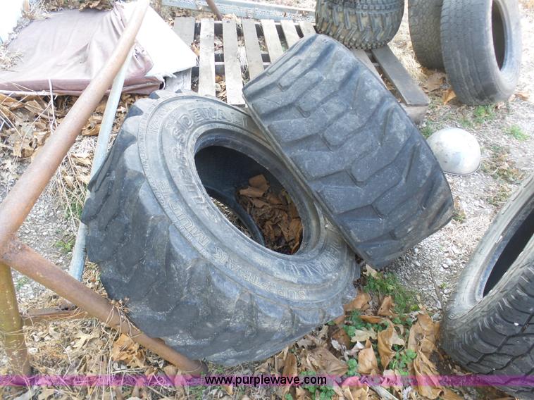 image for item BH9389 2005 Case 420 skid steer