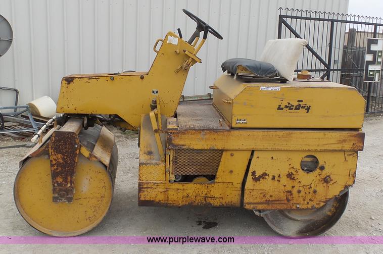 image for item BH9409 Lee Boy double drum roller