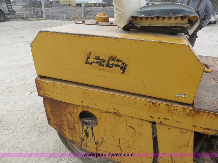 image for item BH9409 Lee Boy double drum roller