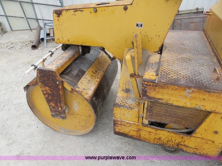 image for item BH9409 Lee Boy double drum roller