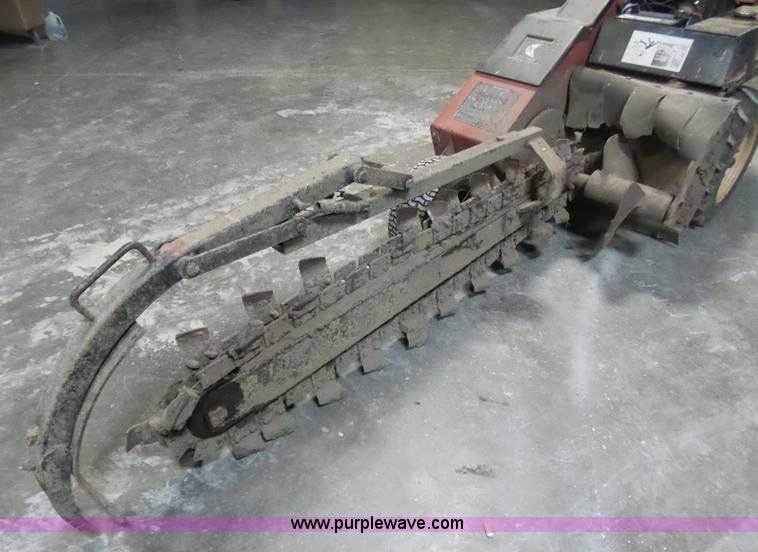 image for item BH9410 Ditch Witch 1820H trencher