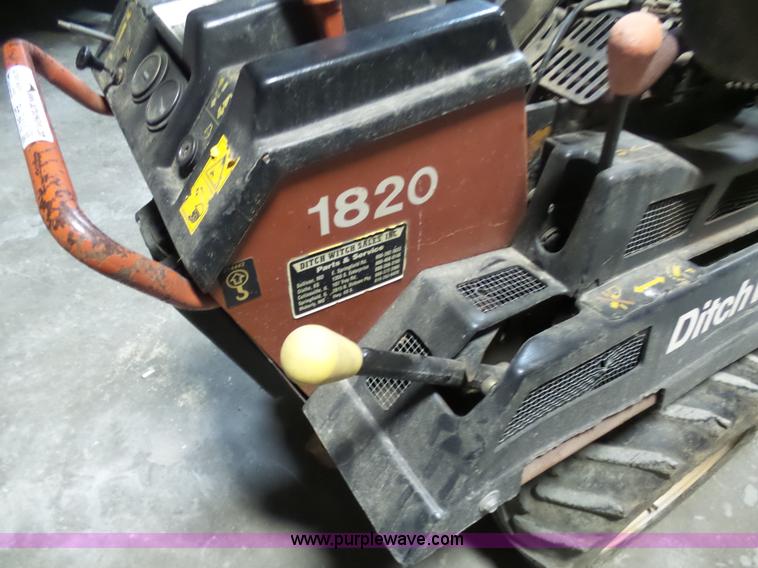 image for item BH9410 Ditch Witch 1820H trencher