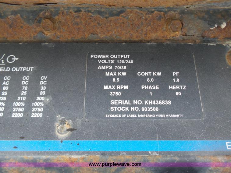 image for item BH9436 2004 Ford F650 Super Duty service truck with crane