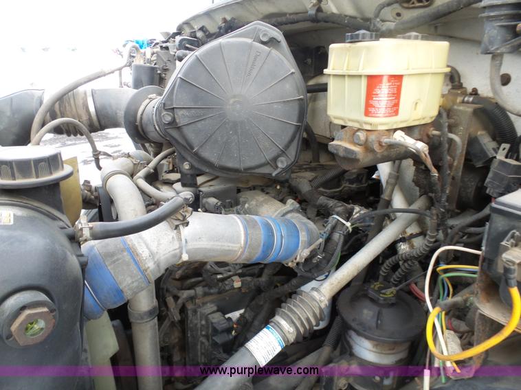 image for item BH9436 2004 Ford F650 Super Duty service truck with crane