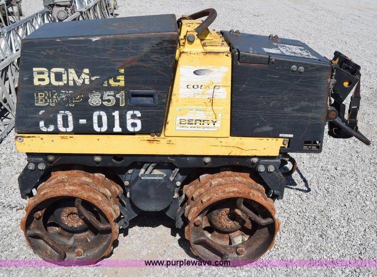 image for item BX9661 Bomag BMP851 trench compactor