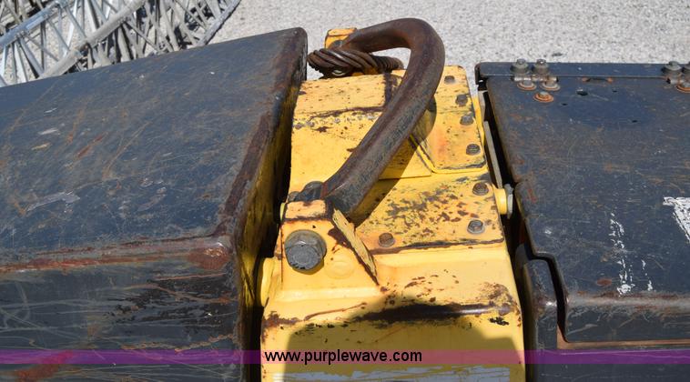 image for item BX9661 Bomag BMP851 trench compactor