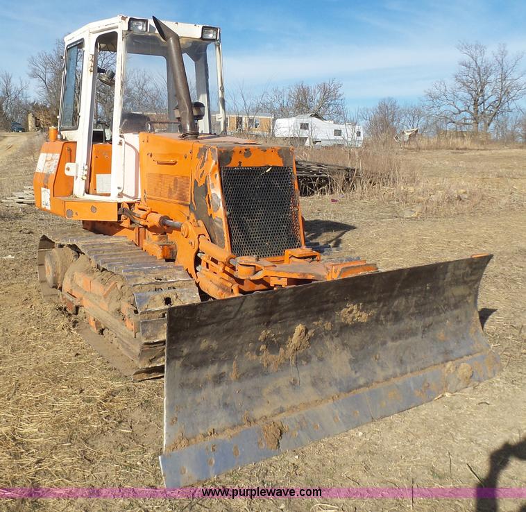 image for item F1161 2000 Daewoo DD80L dozer