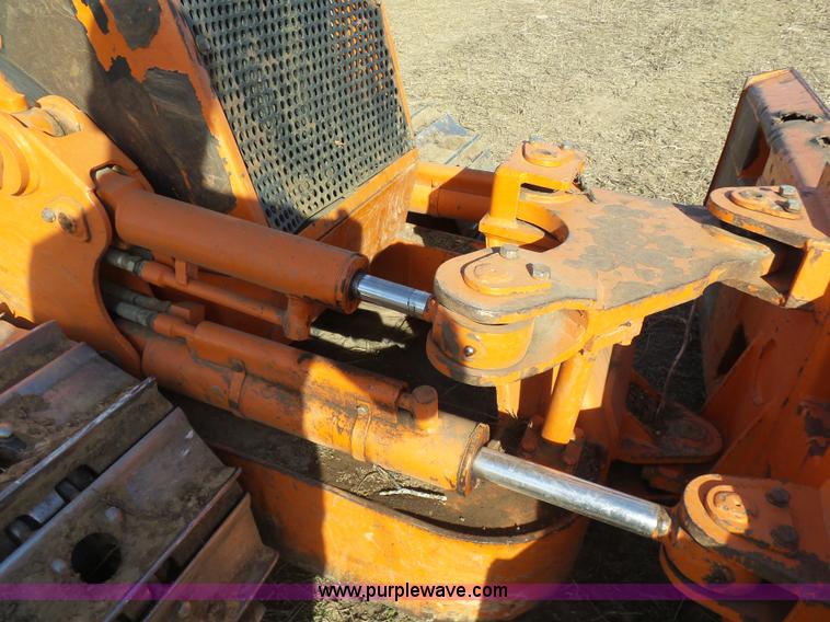 image for item F1161 2000 Daewoo DD80L dozer